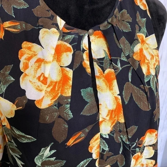 Umgee Cold Shoulder Floral Dress Size Small - Picture 8 of 8